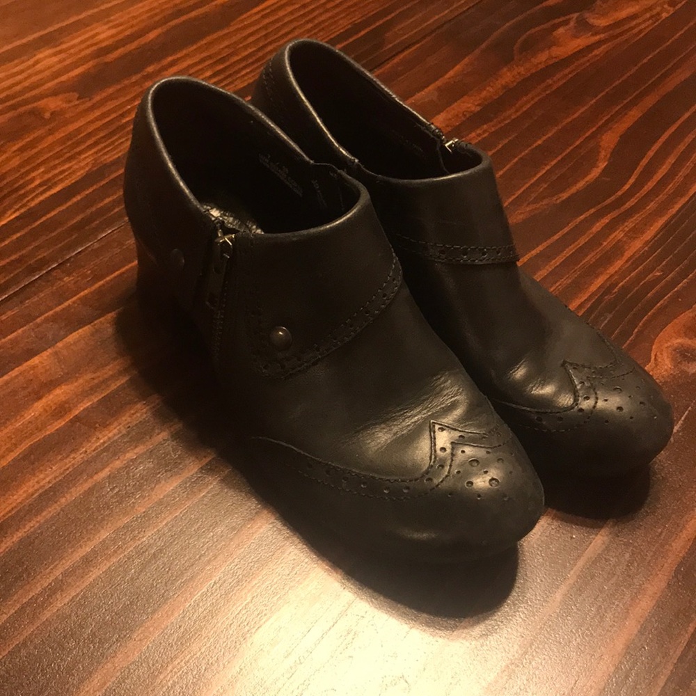 Born ankle boots. Size 7 (38)